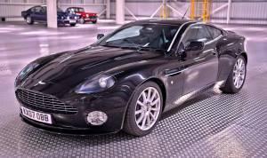 Bild 11/50 von Aston Martin V12 Vanquish S Ultimate Edition (2007)
