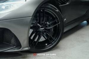 Image 11/25 of Aston Martin DBS Superleggera Volante (2020)