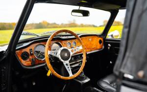 Immagine 18/36 di Triumph TR 6 (1974)