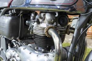 Immagine 13/34 di Norton Dominator 99 (1956)