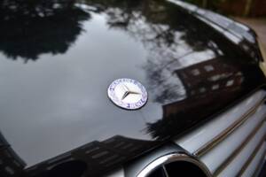 Image 28/49 of Mercedes-Benz CLK 500 (2004)