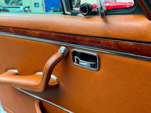 Image 7/15 de Mercedes-Benz 300 SEL 6.3 (1970)