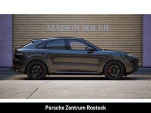 Bild 6/14 von Porsche Cayenne GTS (2024)