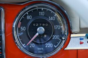 Image 25/50 of Mercedes-Benz 230 SL (1964)