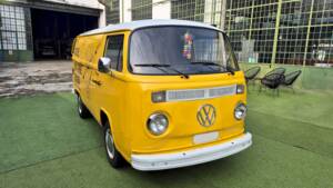 Bild 9/50 von Volkswagen T2b Kastenwagen (1976)