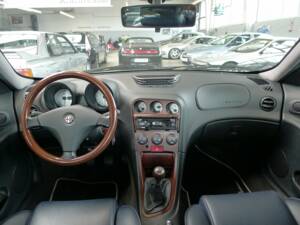 Image 36/39 of Alfa Romeo 156 2.5 V6 (1998)