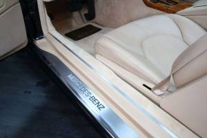 Image 14/30 of Mercedes-Benz SL 500 (2001)