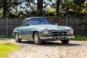 Image 26/56 of Mercedes-Benz 190 SL (1956)