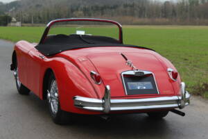 Afbeelding 22/27 van Jaguar XK 150 OTS (1959)