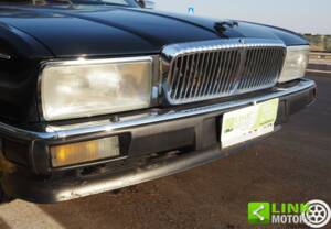 Bild 29/50 von Jaguar Sovereign 3.6 (1988)