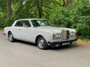 Image 1/50 de Bentley Corniche (1980)