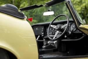 Image 38/50 de Jaguar Type E V12 (1973)