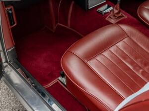 Immagine 52/74 di Aston Martin DB 5 Vantage (1964)