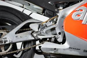 Image 35/50 of Aprilia RS 125 (1999)