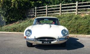 Image 6/50 de Jaguar Type E 3.8 (1963)