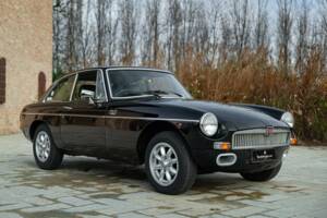 Image 2/50 of MG MGB GT (1978)