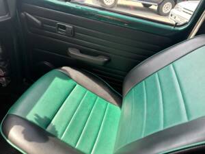 Image 55/92 of Volkswagen Beetle 1600 (1996)