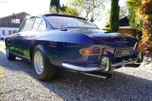 Bild 18/20 von Ferrari 330 GT 2+2 (1967)