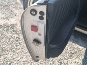 Bild 40/40 von Porsche 911 Carrera 3.2 (WTL) (1986)