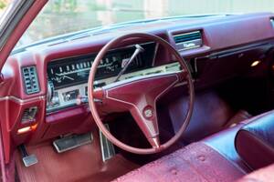Bild 138/200 von Cadillac Coupe DeVille (1968)
