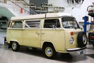 Afbeelding 4/36 van Volkswagen T2b Westfalia (1974)
