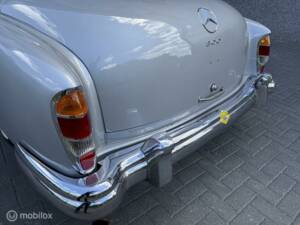 Image 14/36 of Mercedes-Benz 300 d (1958)