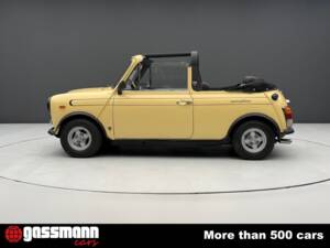 Imagen 5/15 de Mini 1000 (1971)