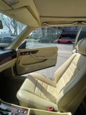 Bild 53/65 von Mercedes-Benz 380 SEC (1983)