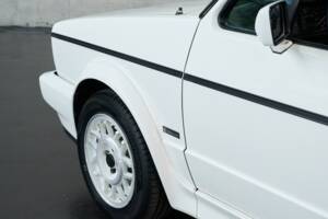 Image 19/50 of Volkswagen Golf Mk I Convertible 1.8 (1989)