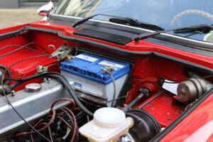 Image 21/49 of Triumph TR 6 (1976)