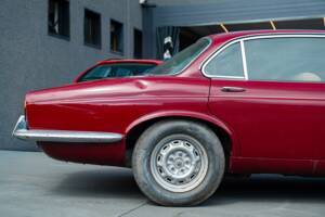 Bild 11/37 von Jaguar XJ 6 3.4 (1976)