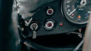 Bild 21/81 von Jaguar E-Type V12 (2+2) (1971)