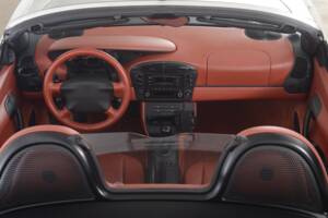 Image 20/30 of Porsche Boxster (1999)