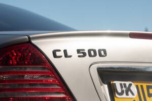 Image 12/50 of Mercedes-Benz CL 500 (2002)