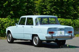 Image 3/50 de Alfa Romeo Giulia 1300 (1967)