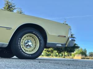 Image 5/34 of Lincoln Continental Mark IV (1974)