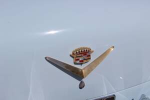 Image 19/43 of Cadillac 62 Sedan (1953)