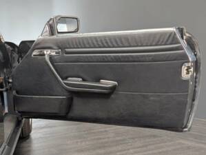 Image 28/50 of Mercedes-Benz 300 SL (1989)