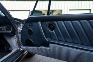 Bild 37/58 von Porsche 911 Carrera 3.2 (WTL) (1988)