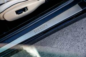 Image 19/28 of Ferrari 550 Maranello (1999)