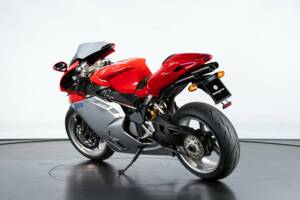 Image 2/50 de MV Agusta DUMMY (2004)