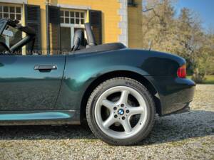 Immagine 71/93 di BMW Z3 2.2i (2002)