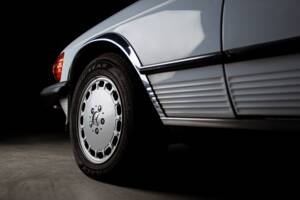 Image 45/48 of Mercedes-Benz 560 SL (1988)