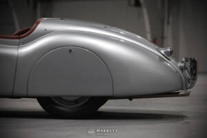 Image 19/29 de Jaguar XK 120 OTS (1950)