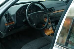 Bild 43/50 von Mercedes-Benz 300 SE (1992)