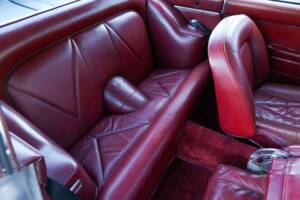 Bild 40/50 von Aston Martin DB 6 (1968)