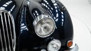 Immagine 12/15 di Jaguar XK 140 DHC (1957)