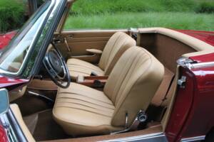 Bild 8/16 von Mercedes-Benz 280 SL (1969)