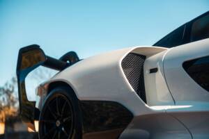 Image 22/24 of McLaren Senna GTR (2019)