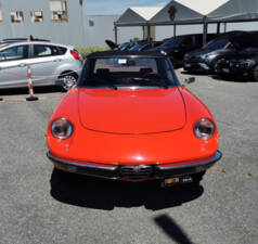 Image 23/33 de Alfa Romeo Spider 1300 (1976)